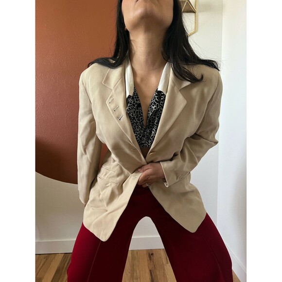 vtg 90s Emanuel ungaro Designer beige minimalist classic button blazer size 2 - Picture 1 of 12